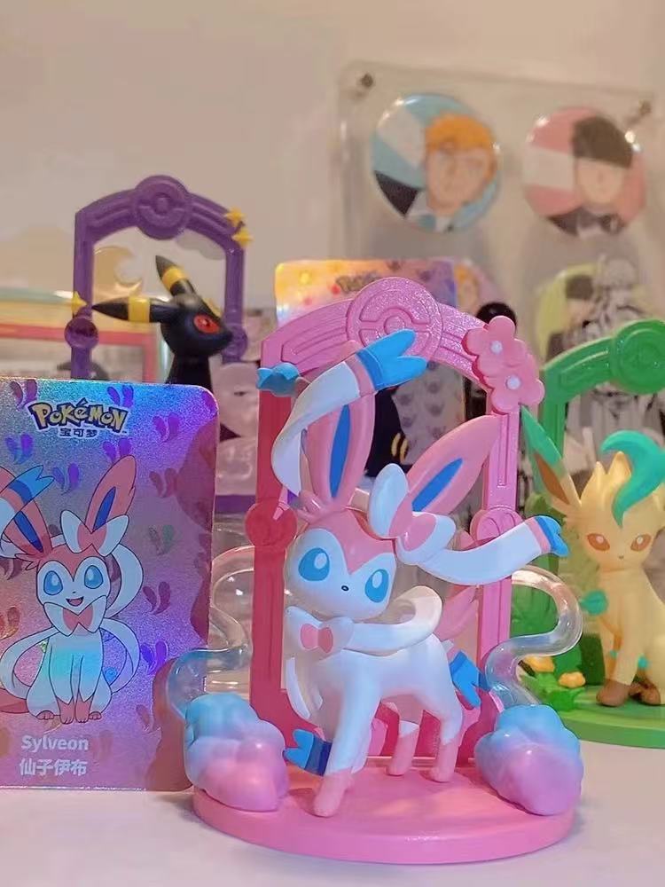 Funism Pokémon Let's go Eevee Blind Box Figure